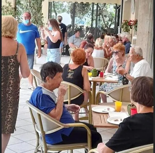 Dall'ara Szálloda 3*