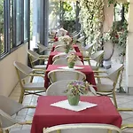 Dall'ara Hotel 3*