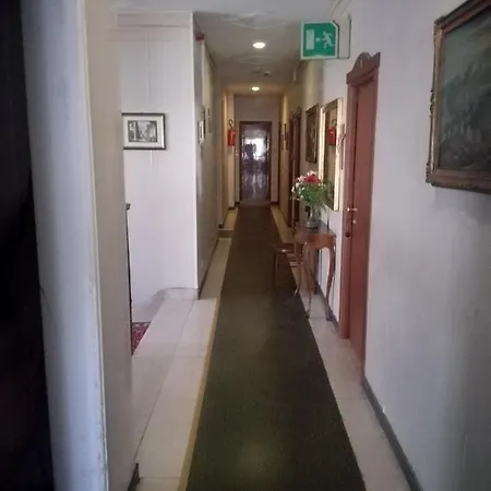 Dall'ara Hotel Villamarina